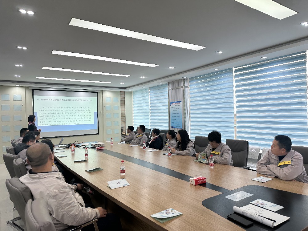 感謝衛(wèi)建委、中醫(yī)院來(lái)河北京冀防爆宣講義診